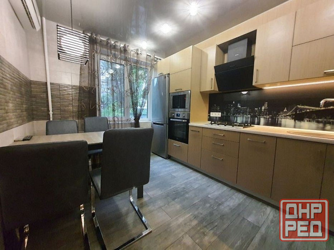 Сдаётся шикарная 3-х комнатная квартира по адресу проспект Германа Титова, 8А Донецк - изображение 5