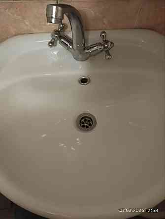 Раковина с пьедесталом, для ванной, керамическая Макеевка