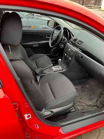 Продам мазду 3 автомат один владелец 37 пробег без пробега зимой красный цвет классика Донецк