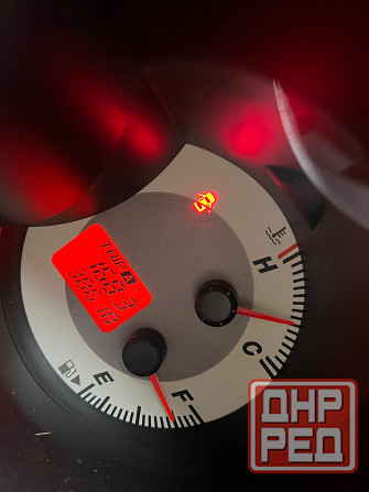 Продам мазду 3 автомат один владелец 37 пробег без пробега зимой красный цвет классика Донецк - изображение 3