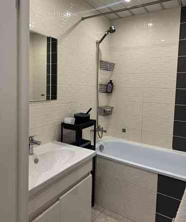 Сдаю двухкомнатную квартиру 61.0 м² этаж 3/9 Донецк, Ленинский район, Цирк Донецк