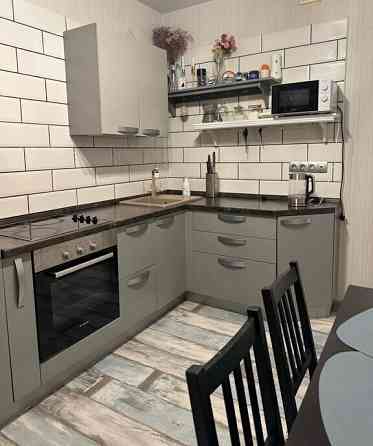 Сдаю двухкомнатную квартиру 61.0 м² этаж 3/9 Донецк, Ленинский район, Цирк Донецк