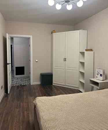 Сдаю двухкомнатную квартиру 61.0 м² этаж 3/9 Донецк, Ленинский район, Цирк Донецк