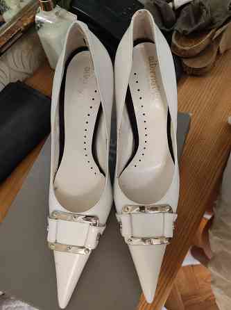 Продам белые туфли, Италия Донецк