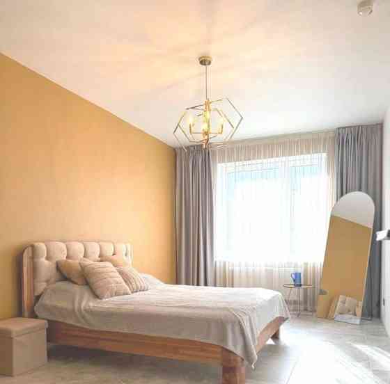 Сдаю двухкомнатную квартиру 70.0 м² этаж 6 Донецк