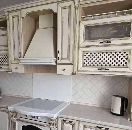 Сдаю двухкомнатную квартиру в Ворошиловском районе, ориентир площадь Ленина. Донецк