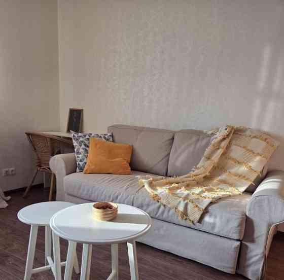 Сдаю двухкомнатную квартиру в Ворошиловском районе, ориентир площадь Ленина. Донецк