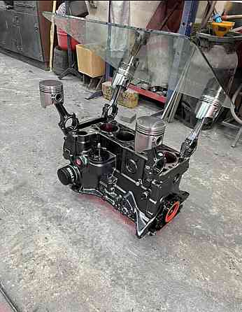 Продаю эксклюзивный стол из двигателя Москва