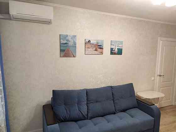 Сдаю на длительный срок двухкомнатную квартиру Донецк