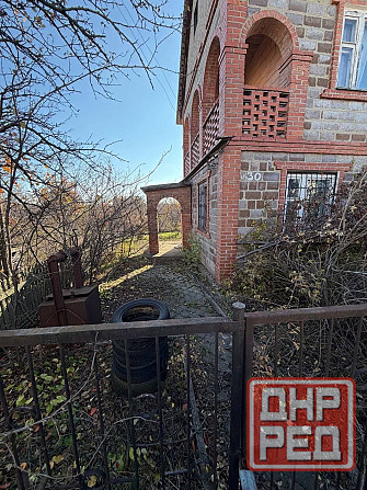 Продаётся с гаражом 2-х этажный 3-х комнатный дом в с. Андреевка Донецк - изображение 2