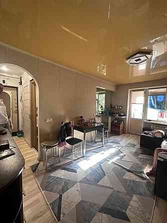 Продается 2к квартира на бул. Шахтостроителей Донецк