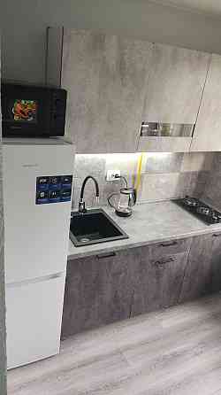 Продам 2-х комнатную квартиру с новым ремонтом,мебелью и техникой Луганск