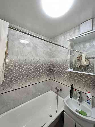 Продам 2-к квартиру по улице Ленина Макеевка