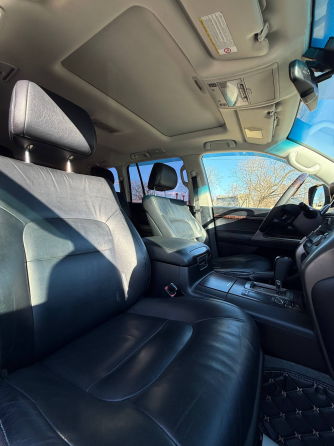 Продам Toyota Land Cruiser 200 Донецк