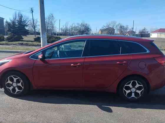 Продам KIA CEED 2013 1.6 AT Макеевка