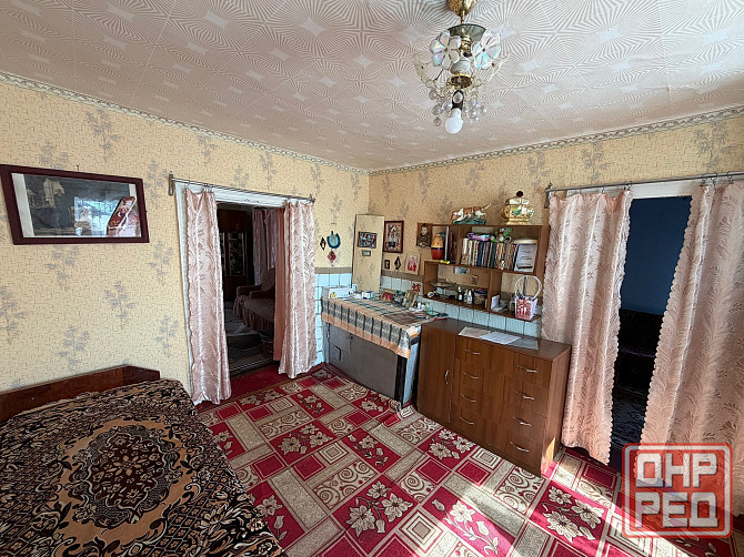 Продам дом с газом, 82 м.кв., участок 16 соток - г. Харцызск, ул. Колхозная Харцызск - изображение 3