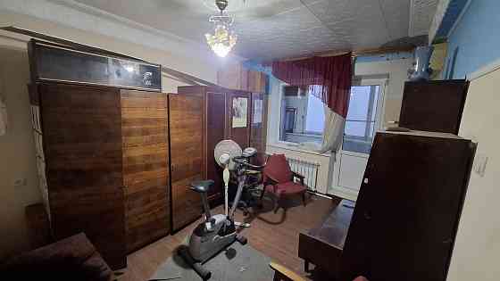 Продам 1-комнатную квартиру на 103 квартале Ясиноватая