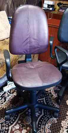 Комп. кресло, кожа. Донецк