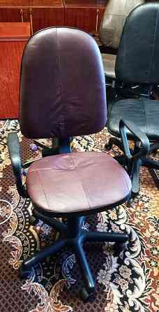 Комп. кресло, кожа. Донецк