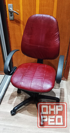 Комп. кресло, кожа. Донецк - изображение 1