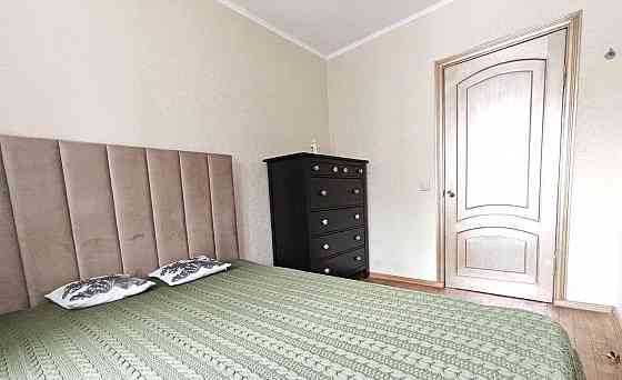 Сдается крупногабаритная двухкомнатная квартира в Ворошиловском районе Донецк