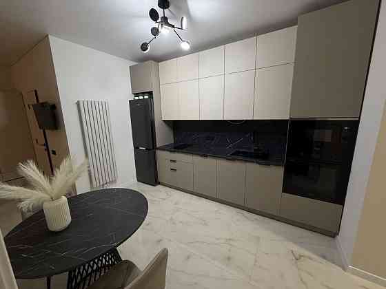 Сдаем на долгий срок однокомнатную квартиру 40кв.м. Донецк