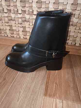 Продам сапоги весна- осень Донецк