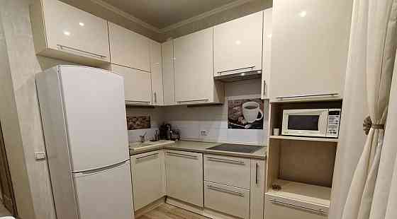 Срочно сдам однокомнатную квартиру в Ленинском районе, мкрн Голубой 1 Донецк