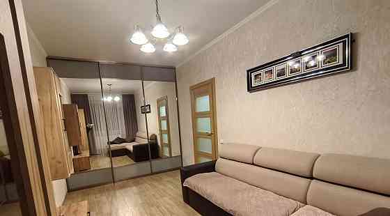 Срочно сдам однокомнатную квартиру в Ленинском районе, мкрн Голубой 1 Донецк