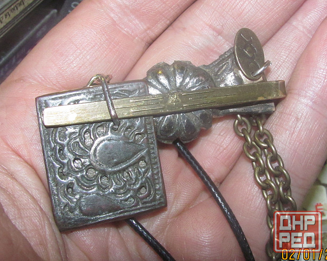 Чого "кеды" в магазине ящик?! Донецк - изображение 1