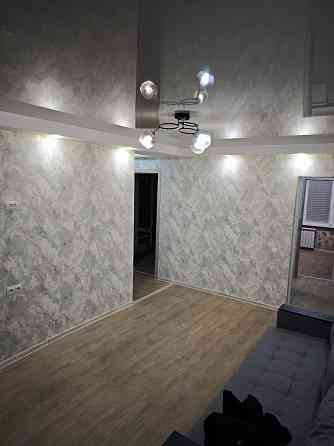 Сдаётся двух комнатная квартира в Ворошиловском районе на площади Ленина Донецк