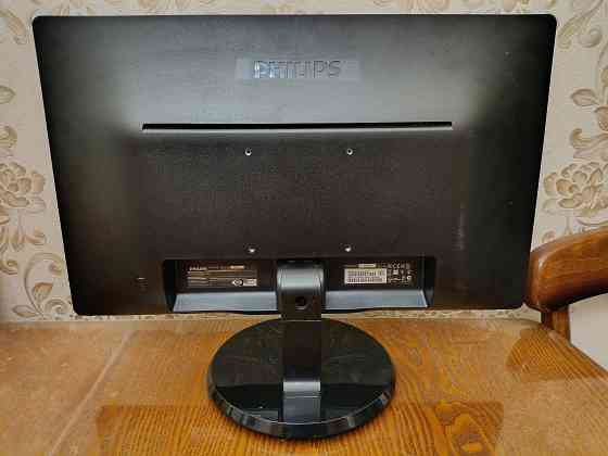 Монитор Philips 22 дюйма, Full HD Макеевка