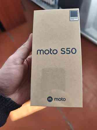 Компактный смартфон Motorola S50 12/256 Gb Макеевка