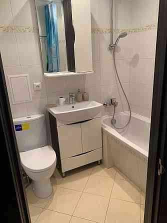 Однокомнатная квартира расположена в г. Донецк, Ленинский район, ориентир: Обжора. Донецк