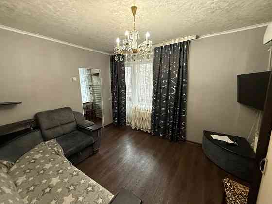 Сдам на длительный срок 2 комн.кв., 2/9 эт., 46 кв.м. - Макеевка, пос. шахты Бажанова Макеевка