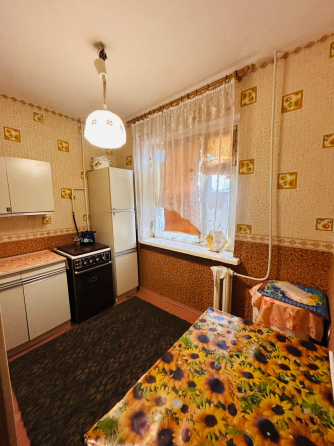 Продажа теплой 3 комнатной квартиры г. Макеевка, Горняцкий район (м-н Зеленый, аллея Победы) Макеевка