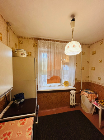 Продажа теплой 3 комнатной квартиры г. Макеевка, Горняцкий район (м-н Зеленый, аллея Победы) Макеевка