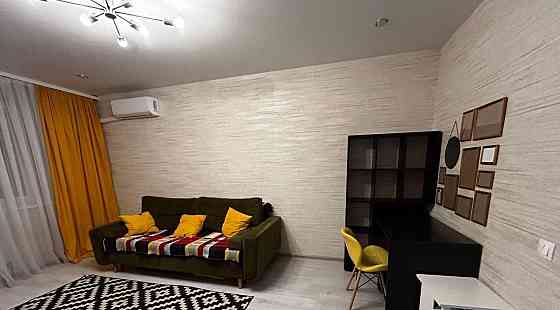 Сдается светлая 1-комн. квартира в Ленинском районе Донецк