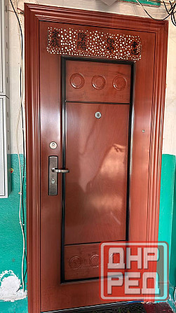 Продам двери. Снежное - изображение 3