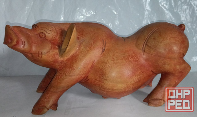 Большая деревянная скульптура дикая свинья. Донецк - изображение 1