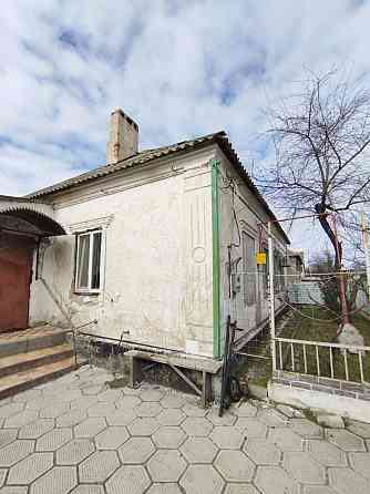 Продаётся дом на Левом берегу. Улица Строительная, ориентир - 64 училище. Мариуполь