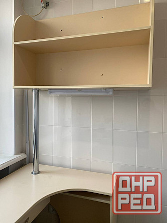 Стол угловой с подвесной полкой 5000 р. Донецк - изображение 3