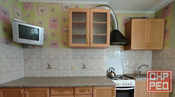 Сдаю однокомнатную квартиру в Пролетарском районе Донецка, ориентир ас Щетинина. Донецк - изображение 2