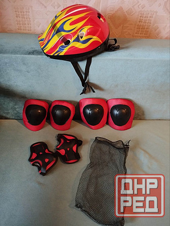 Шлем плюс наколенники и налокотники Донецк - изображение 1