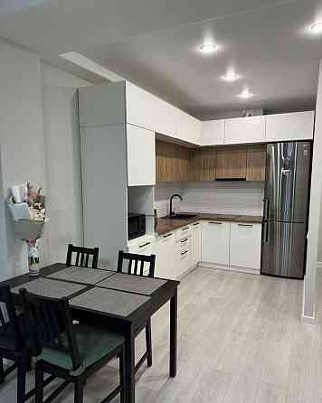 Сдaeтcя просторная однокомнaтная квaртиpa нa длитeльный сpок в Ворошиловском районе, ориентир просп Донецк