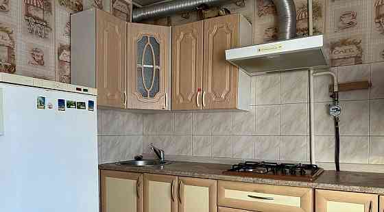 Сдам уютную однокомнатную в Петровском районе, мкрн Добровольского. Донецк