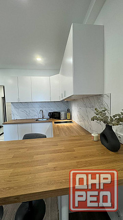 Стильная квартира 40 м² с панорамным видом Донецк - изображение 1