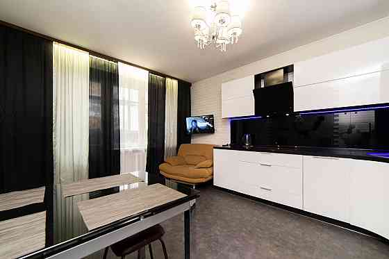 Сдаётся трёхкомнатная квартира на площади Буденного, Донецк Донецк