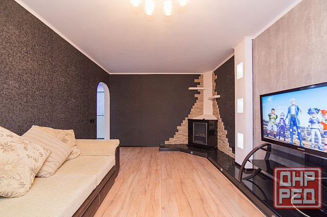 Сдаётся трёхкомнатная квартира на площади Буденного, Донецк Донецк - изображение 1