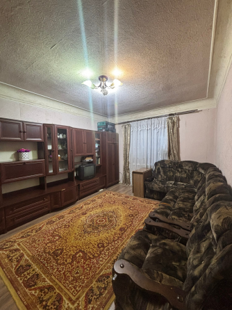 Продажа 2-х комнатной квартиры Город Макеевка,22-линия за детской больницей Макеевка